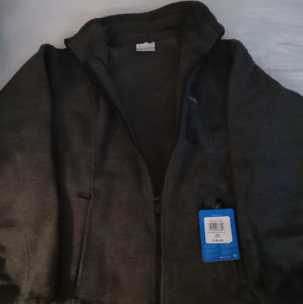 Columbia zip up sweater